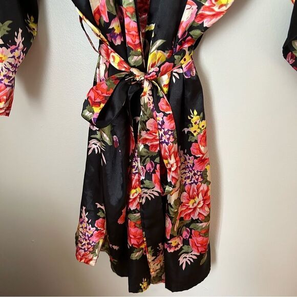 Ladygang Robe Floral Print Black Sleepwear Casual Neutral Adjustable one size - Picture 7 of 11